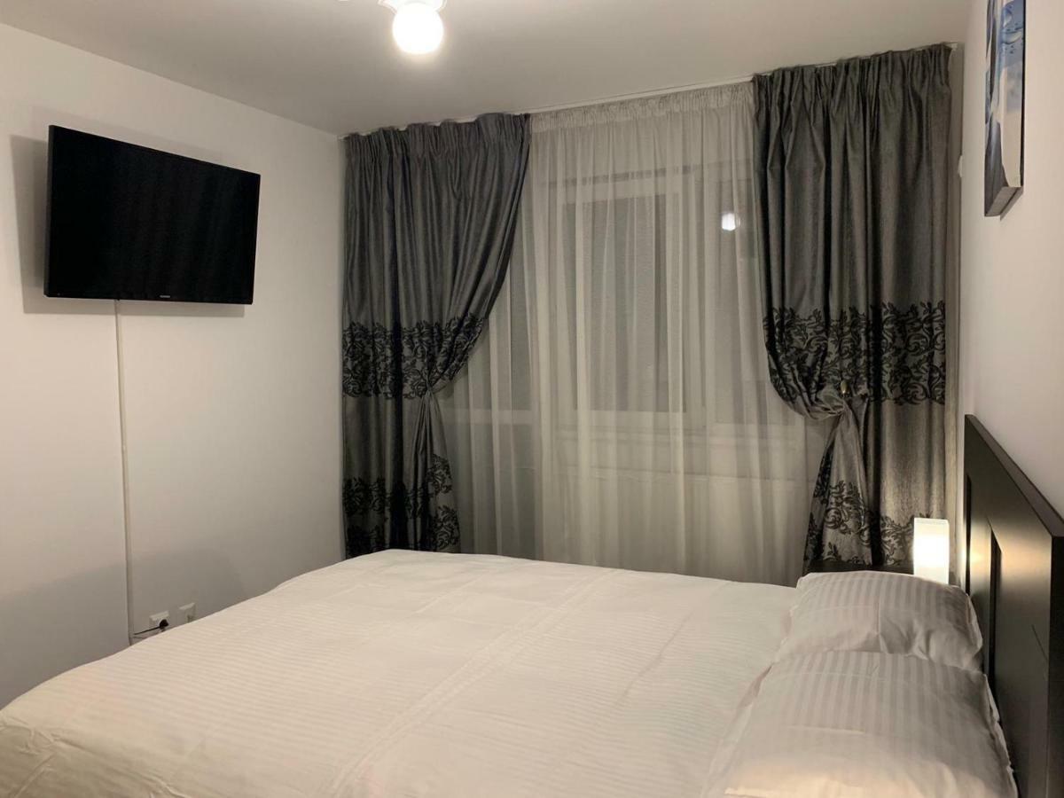 Apartament Cristina Bukarest Kültér fotó