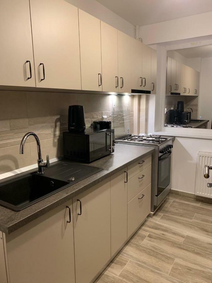 Apartament Cristina Bukarest Kültér fotó